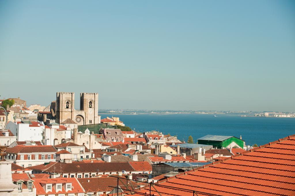 Chiado Apartments Lisbon Exterior photo