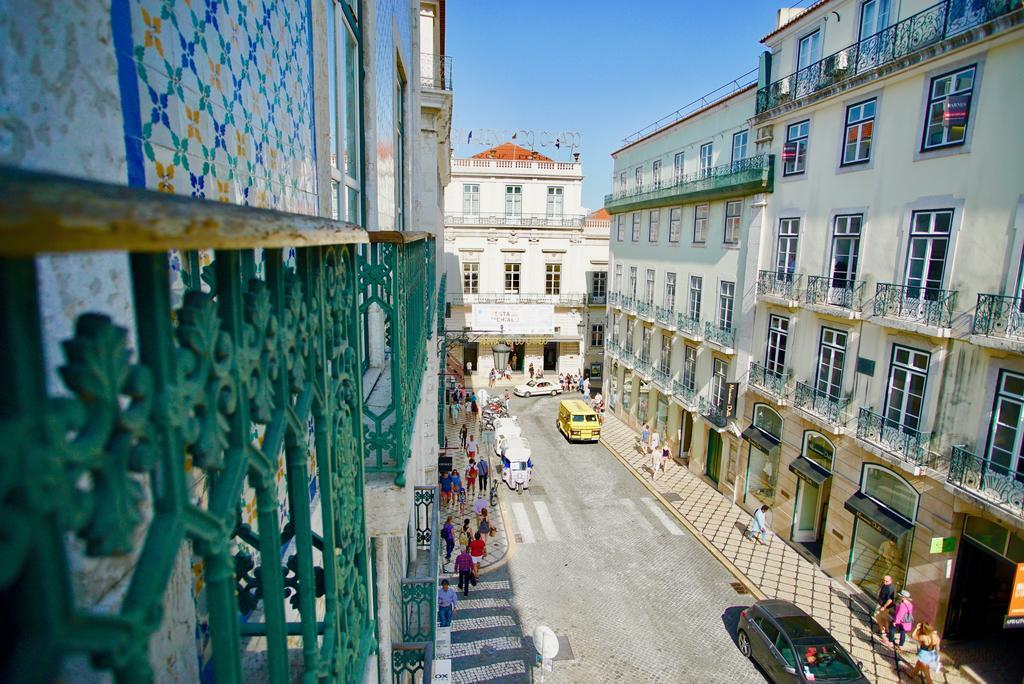 Chiado Apartments Lisbon Exterior photo